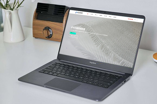 普若思新材料自适应网站设计案例